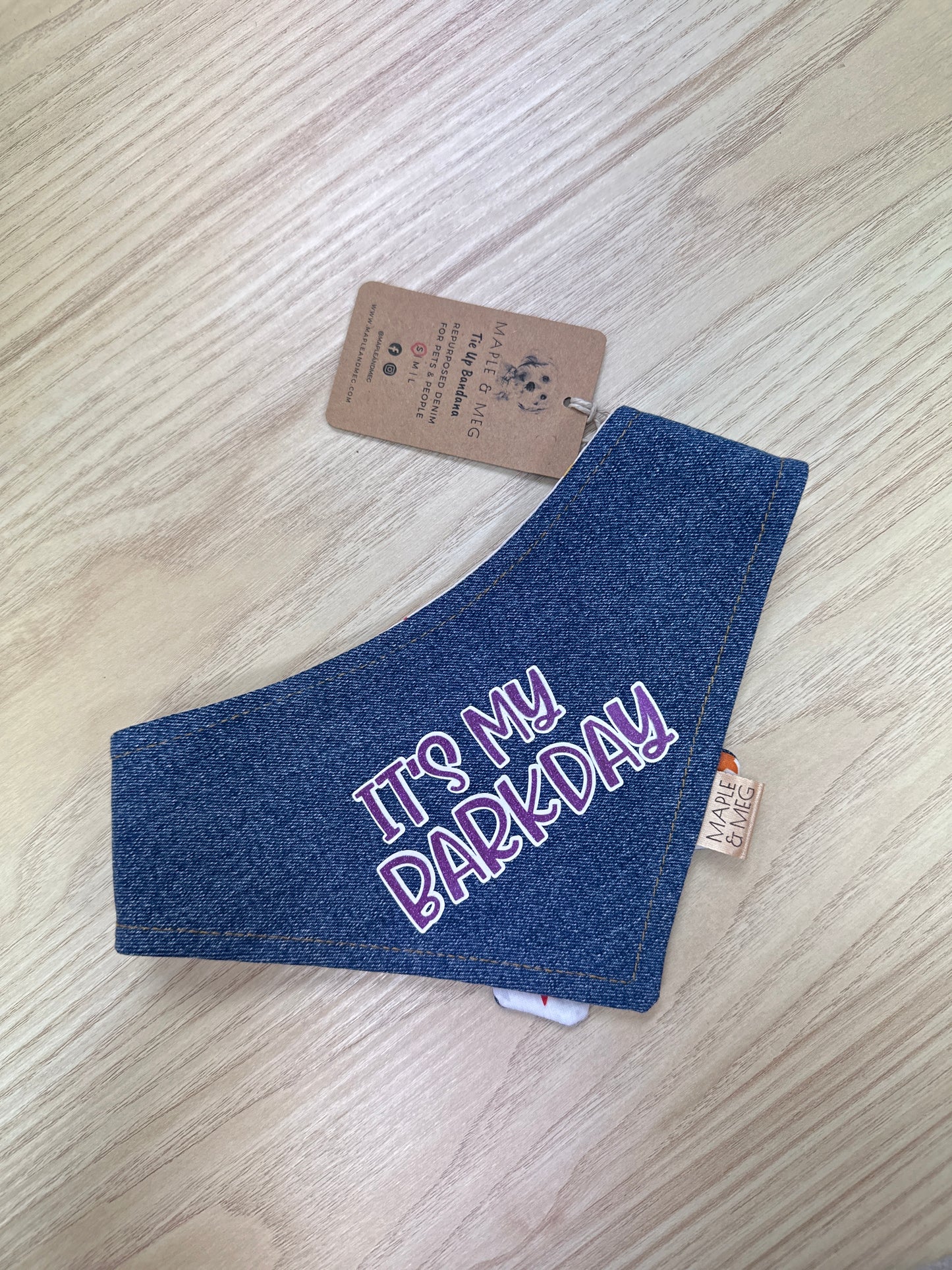 TUSWSBDAY (WHITE STAR) - SMALL